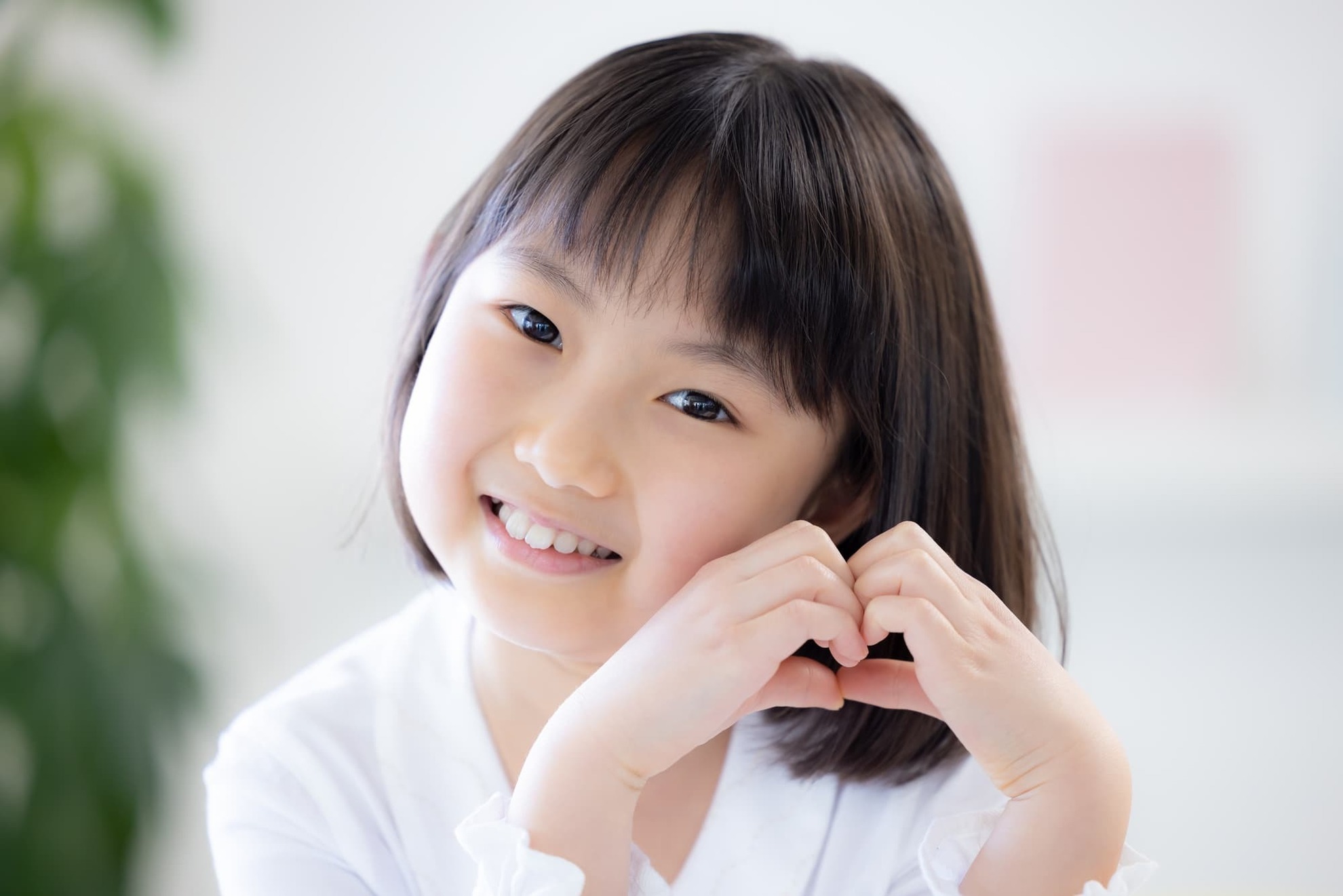 すきっ歯を治療して綺麗な歯並びになった女の子