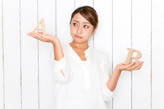 マウスピース矯正とワイヤー矯正の期間を比較