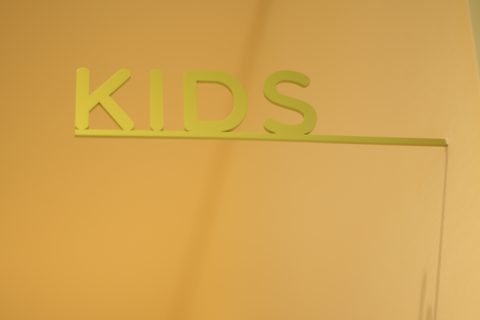 KIDSルームのサイン